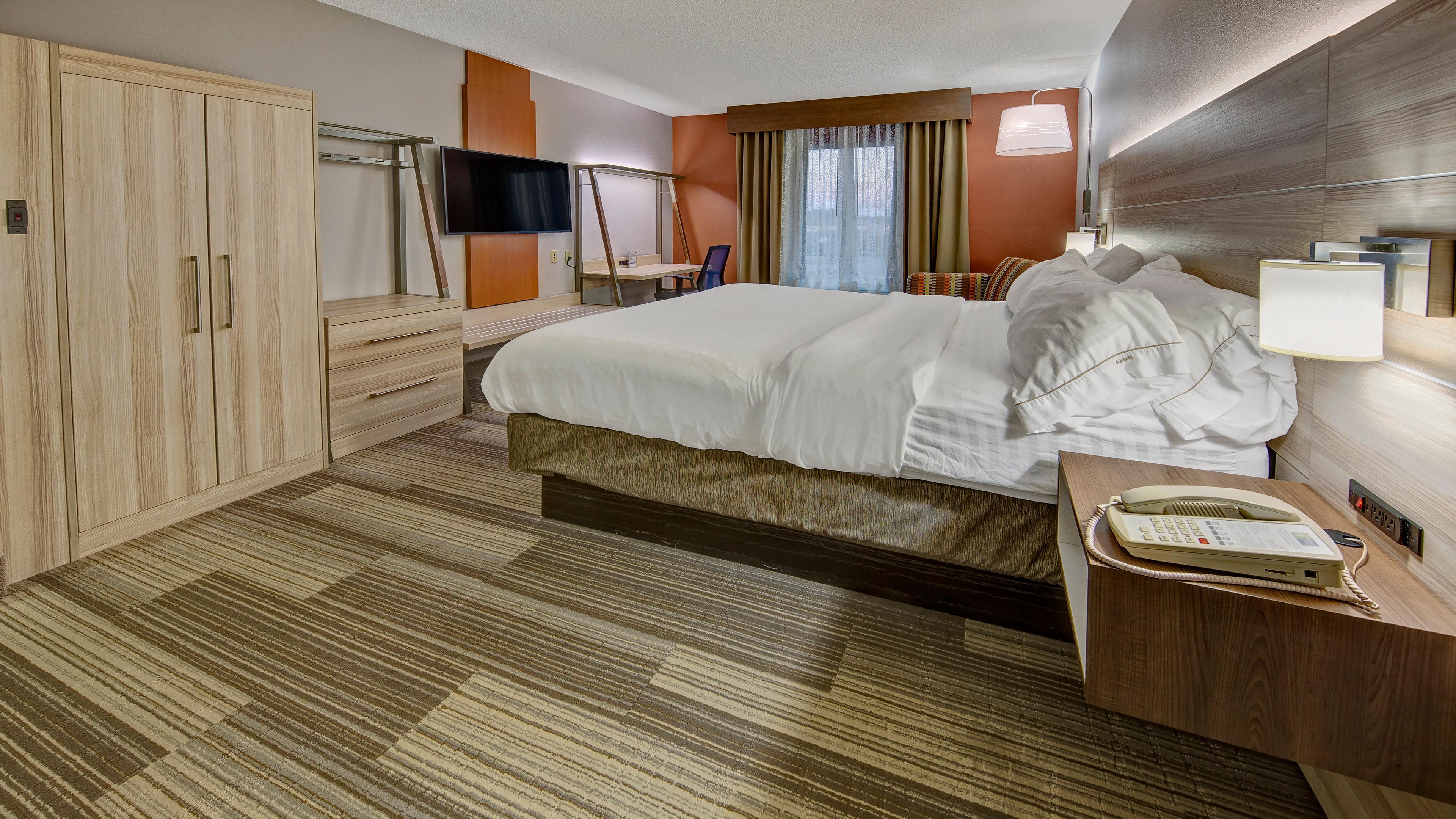 Holiday Inn Express Hotel & Suites London By Ihg Экстерьер фото