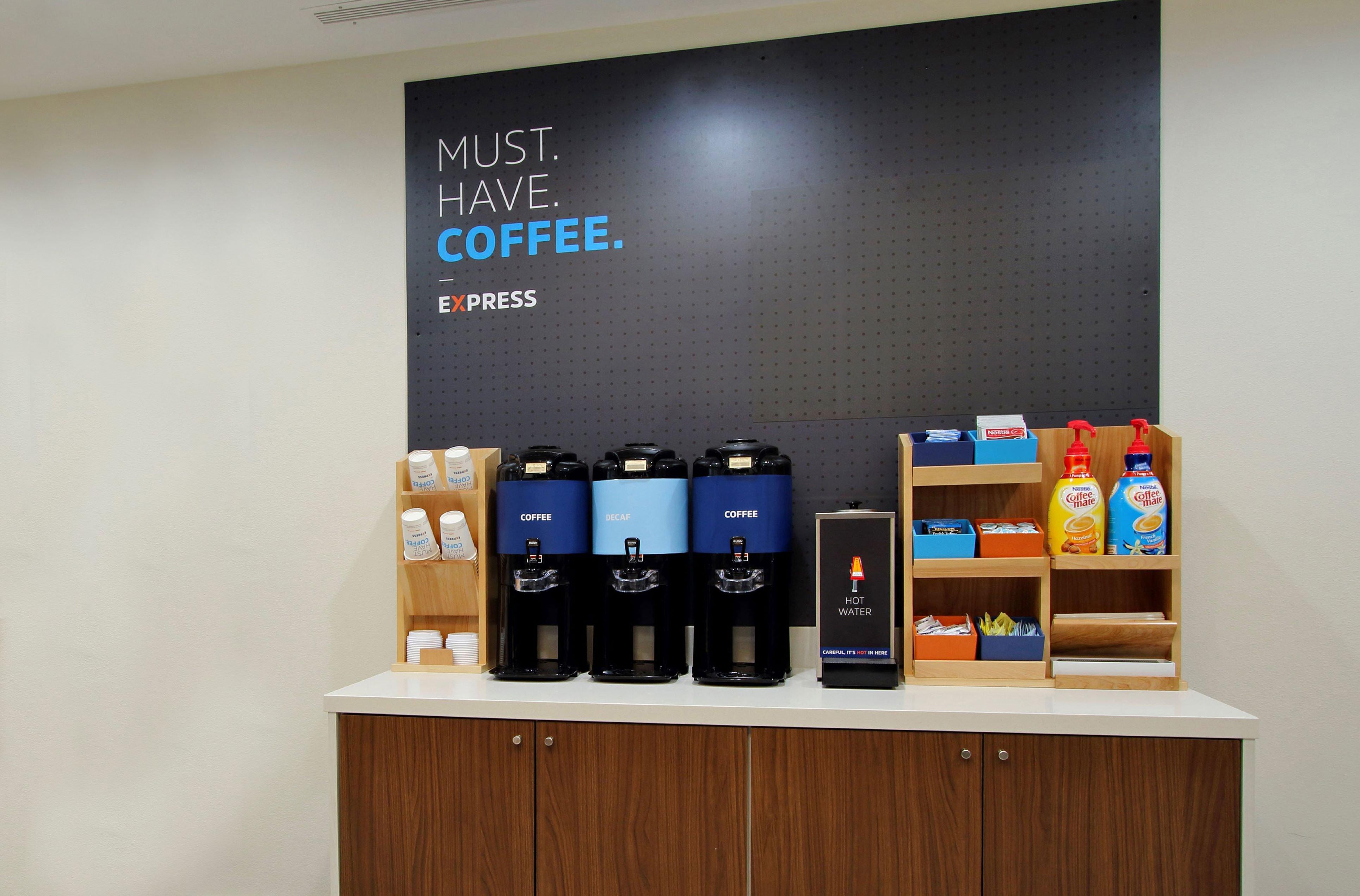 Holiday Inn Express Hotel & Suites London By Ihg Экстерьер фото