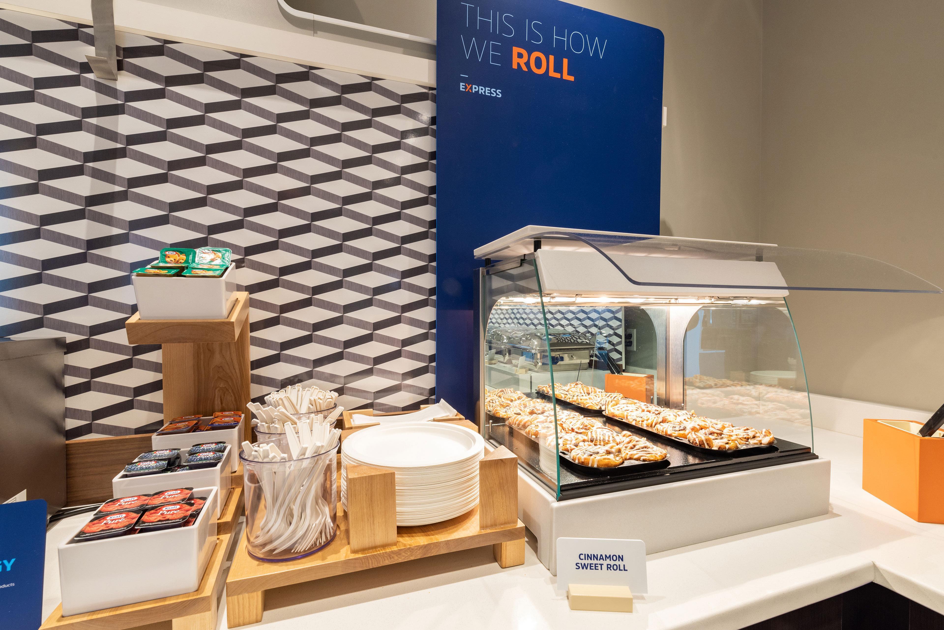 Holiday Inn Express Hotel & Suites London By Ihg Экстерьер фото